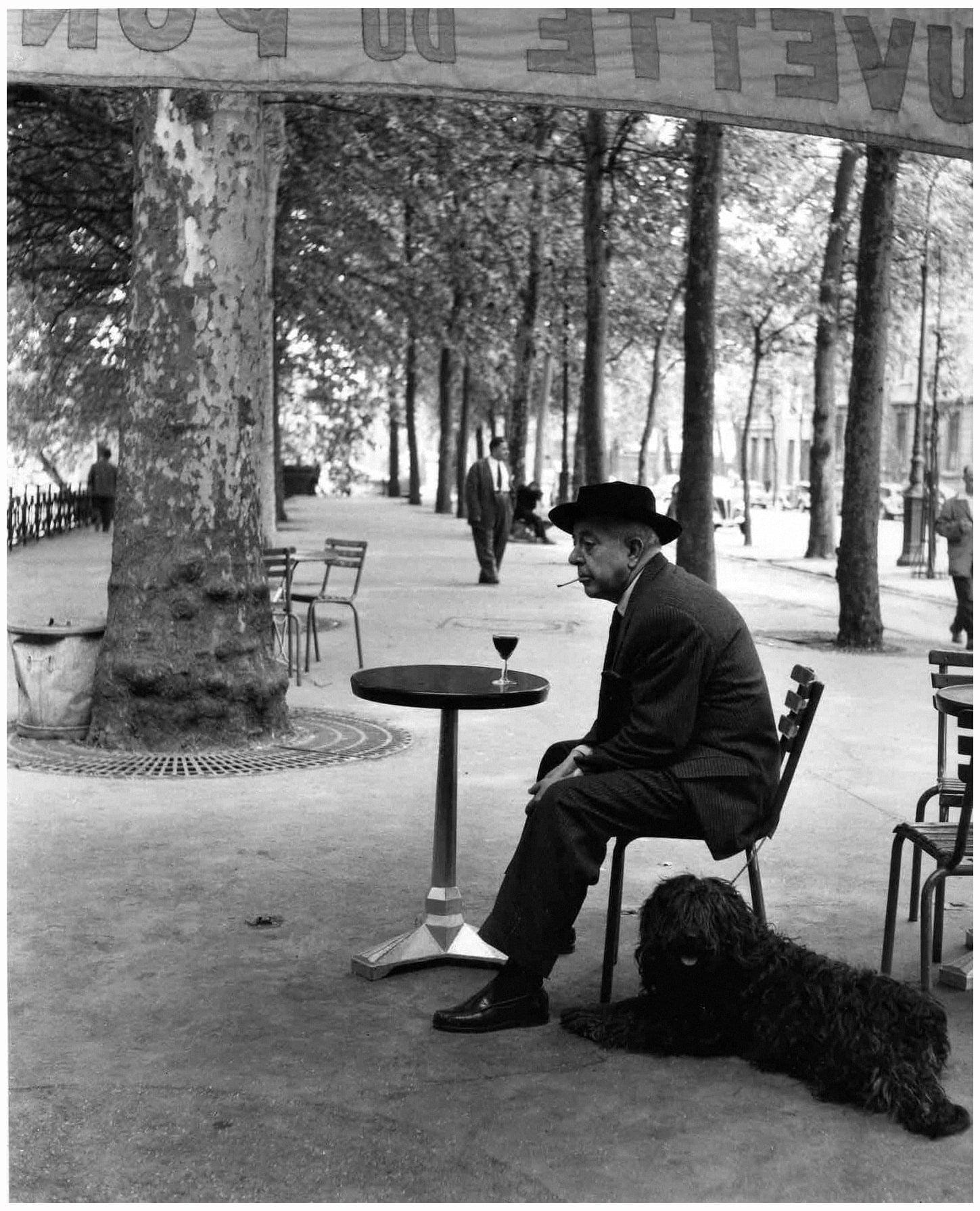 Jacques Prévert au guéridon, 1955